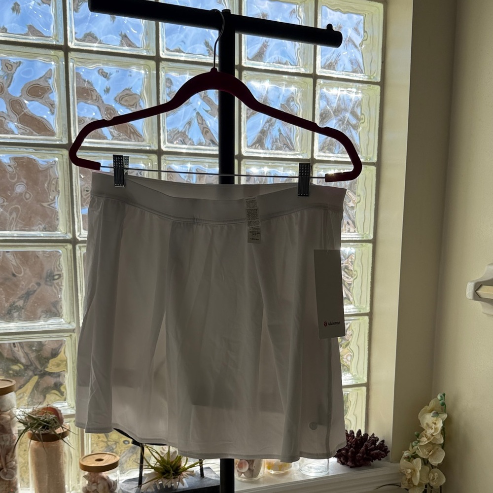 Lululemon Athletica White Mini Skirt